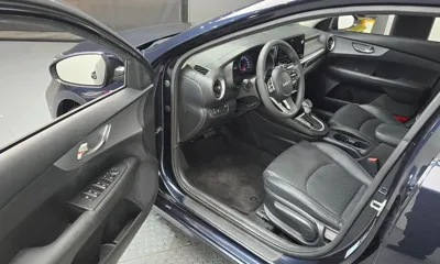 Kia K3 2022, 85334 км, за 10774.73 USD - фото 10
