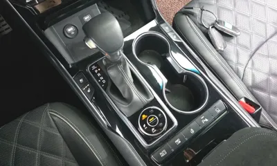 Kia Mohave 2023, 49131 км, за 32443.68 USD - фото 9