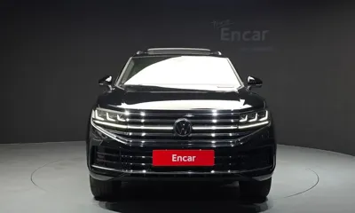 Volkswagen Touareg 2024, 27025 км, за 49511.43 USD