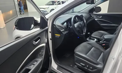 Hyundai Santafe 2016, 100138 км, за 7280.76 USD - фото 10