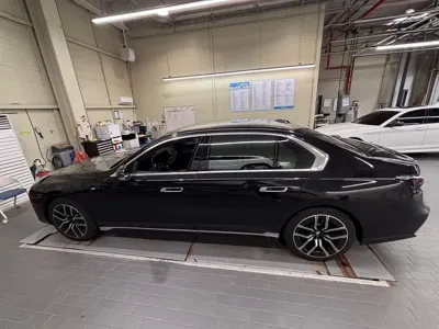 BMW 7-Series 2024, 166397 км, за 49888.41 USD