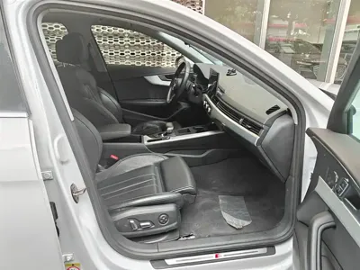 Audi A4L 2024, 90000 км, за 18807.07 USD - фото 10