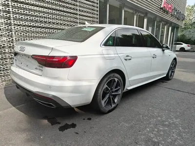 Audi A4L 2024, 90000 км, за 18807.07 USD - фото 13