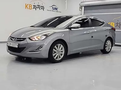 Hyundai Avante · 2015 год