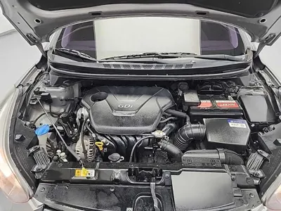 Hyundai Avante 2015, 161558 км, за 3610.35 USD