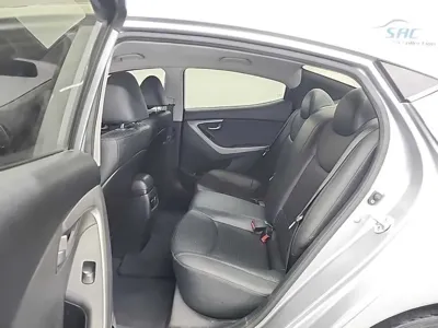 Hyundai Avante 2015, 161558 км, за 3610.35 USD - фото 12