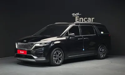Kia Canival · 2021 год