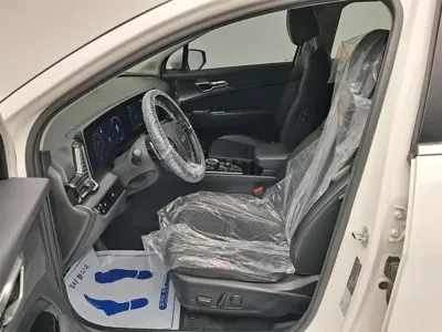 Kia Sportage 2022, 99835 км, за 15547.76 USD - фото 11