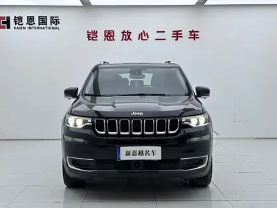 Jeep Grand Commander 2019, 90000 км, за 8651.98 USD