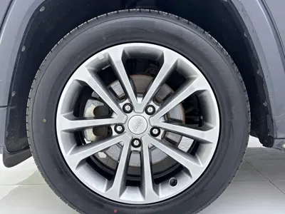 Jeep Grand Commander 2019, 90000 км, за 8651.98 USD