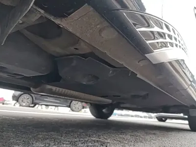 Hongqi Hongqi HS5 2024, 49800 км, за 15390.42 USD