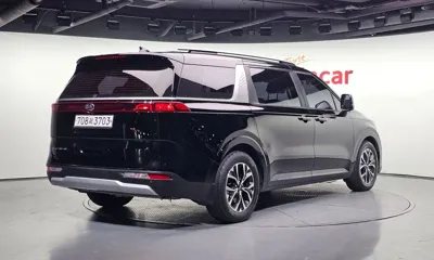 Kia Canival 2021, 179251 км, за 10987.52 USD