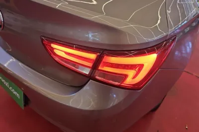 Buick Verano 2019, 50100 км, за 8132 USD - фото 9