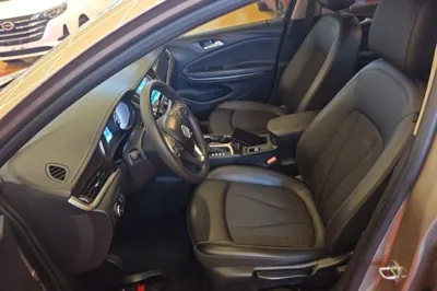 Buick Verano 2019, 50100 км, за 8132 USD - фото 23