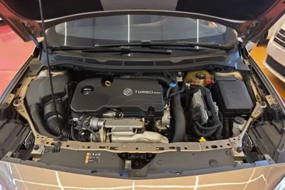 Buick Verano 2019, 50100 км, за 8132 USD - фото 33