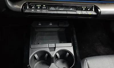 Toyota Prius 2026, 8890 км, за 27563.35 USD - фото 28