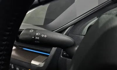 Toyota Prius 2026, 8890 км, за 27563.35 USD - фото 30