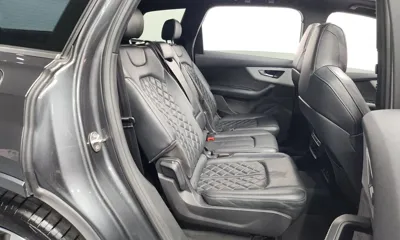 Audi Q7 2021, 56524 км, за 42367.3 USD - фото 12