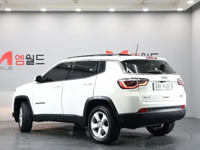 Jeep Compass 2019, 90575 км, за 9393.06 USD