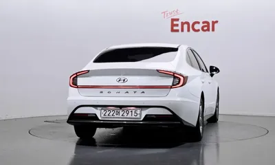 Hyundai Sonata 2020, 112722 км, за 7811.47 USD