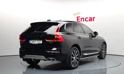 Volvo XC60 2021, 55776 км, за 27062.52 USD