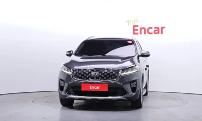 Kia Sorento 2018, 120327 км, за 10569.81 USD