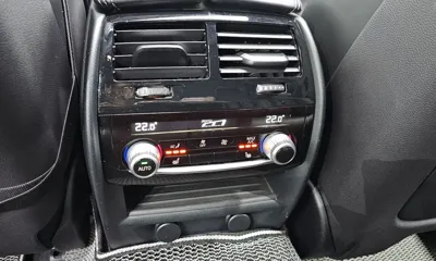 BMW 5-Series 2018, 137350 км, за 15606.31 USD - фото 20