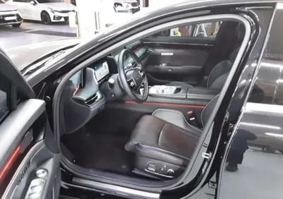 Genesis G90 2022, 33732 км, за 7661.24 USD