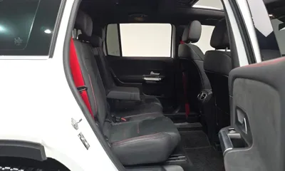 Mercedes-Benz GLB-Class 2022, 37650 км, за 23442.07 USD - фото 12