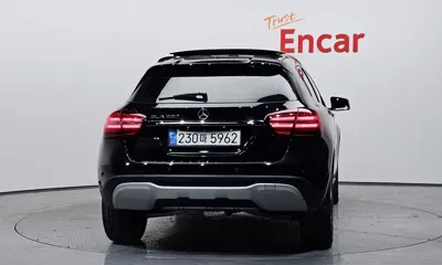 Mercedes-Benz GLA-Class 2018, 36286 км, за 12913.9 USD