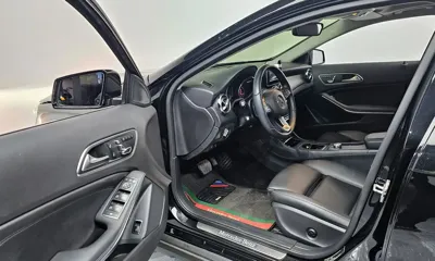 Mercedes-Benz GLA-Class 2018, 36286 км, за 12913.9 USD - фото 11