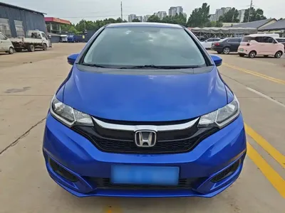 Honda Fit 2019, 72900 км, за 6335.73 USD