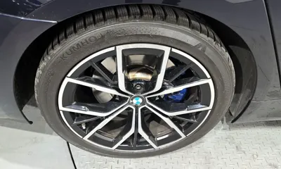BMW 5-Series 2021, 93857 км, за 25099.32 USD