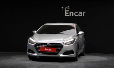 Hyundai i40 2016, 157336 км, за 3022.82 USD