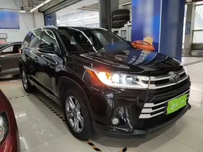 Toyota Highlander 2020, 89500 км, за 19540.53 USD