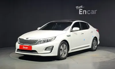 Kia K5 · 2015 год