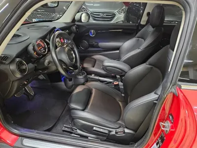 MINI Cooper 2020, 93278 км, за 8008.4 USD - фото 7