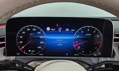 Mercedes-Benz E-Class 2025, 10033 км, за 45227.78 USD - фото 8