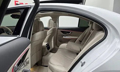 Mercedes-Benz E-Class 2025, 10033 км, за 45227.78 USD - фото 11