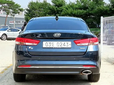 Kia K5 2017, 67594 км, за 8533.54 USD