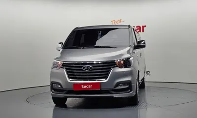 Hyundai Starex 2020, 81539 км, за 10156.36 USD