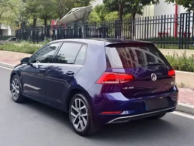 Volkswagen Golf 2020, 70000 км, за 7180.56 USD - фото 6