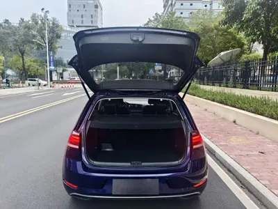 Volkswagen Golf 2020, 70000 км, за 7180.56 USD - фото 19