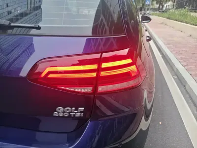 Volkswagen Golf 2020, 70000 км, за 7180.56 USD - фото 20