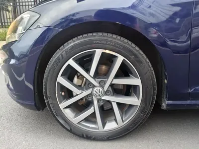 Volkswagen Golf 2020, 70000 км, за 7180.56 USD - фото 34