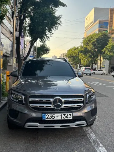 Mercedes-Benz GLB-Class · 2021 год