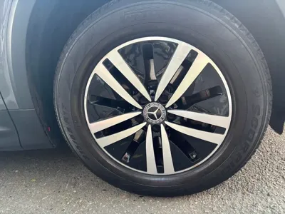 Mercedes-Benz GLB-Class 2021, 33160 км, за 21596.43 USD