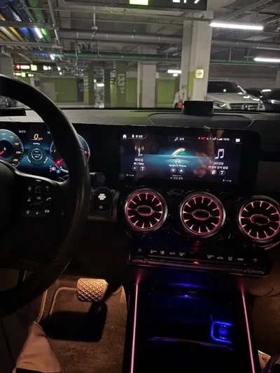 Mercedes-Benz GLB-Class 2021, 33160 км, за 21596.43 USD