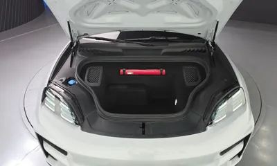 Porsche Macan 2025, 15324 км, за 87035.88 USD - фото 6