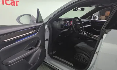 Porsche Macan 2025, 15324 км, за 87035.88 USD - фото 10